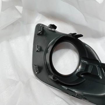 РАМА ASX OUTLANDER ГАЛОГЕННАЯ РЕШЕТКА СПРАВА СЛЕВА КОМПЛЕКТ 8321A384 8321A383