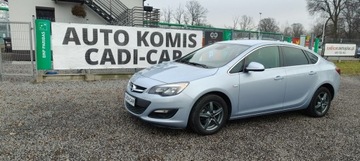 Opel Astra J Sedan 1.4 Turbo ECOTEC 140KM 2018 Opel Astra Krajowy, gaz fabryczny.
