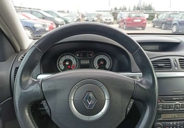 Renault Laguna II Kombi 2.0 i 16V 135KM 2006 Renault Laguna Renault Laguna 2.0 Benzyna 135KM, zdjęcie 8