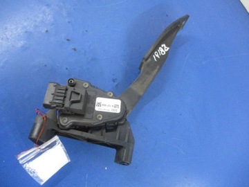 OPEL ASTRA G II PEDAŁ POTENCJOMETR GAZU 9157998BK HELLA