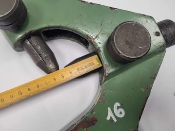 Поддержка токарно-фрезерного станка