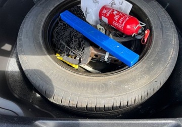 Jeep Cherokee V Terenowy 2.0 MJD 140KM 2014 Jeep Cherokee 2.0D 140KM 6B.Ledy Navi Klimatr.El.Klapa 2xPDC Po Rozrz.Fakt, zdjęcie 4