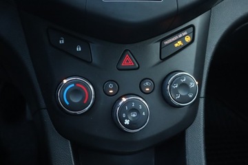 Chevrolet Aveo T300 Sedan 1.2 70KM 2013 Chevrolet Aveo 1.2 i 16V, Salon Polska, zdjęcie 14