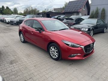 Mazda 3 III Hatchback Facelifting 2.0 SKYACTIV-G 120KM 2018 Mazda 3 SkyActive Bose 120KM Europa