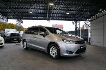 Chrysler Pacifica II 2020 Chrysler Pacifica Touring L 3.6L Pentastar V6 287KM StowN Go S Kamera 7os, zdjęcie 1