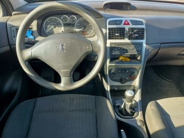 Peugeot 307 I Hatchback 2.0 HDi 8V 90KM 2005 Peugeot 307 2.0HDI 90km 05r, zdjęcie 6