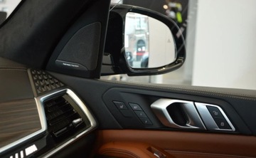 BMW X7 SUV M Facelifting 4.4 M60i 530KM 2025 BMW X7 Dostepne od reki RABAT 20 BMW Bonkowscy Wroclaw 4.4 Benzyna, zdjęcie 10