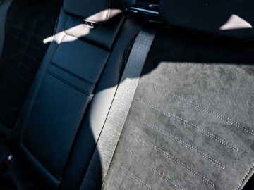 Mercedes GLC C254/X254 Coupe 2.0 220d 197KM 2025 MERCEDES-BENZ GLC 220 d 4-Matic AMG Line 2.0 (197KM) 2025, zdjęcie 13