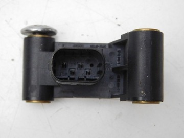 10/22 BMW SENZOR NÁRAZY NÁRAZŮ /2