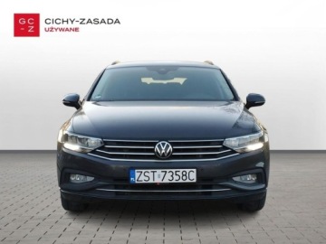 Volkswagen Passat B8 Variant Facelifting 2.0 TDI SCR 150KM 2022 Volkswagen Passat 2.0 TDI 150KM Business DSG Kamera Hak Grzane Fotele, zdjęcie 7