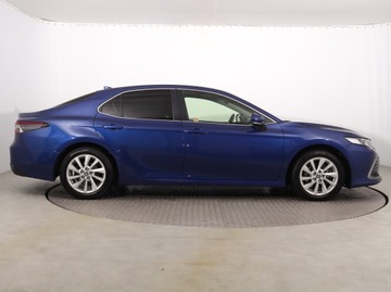 Toyota Camry IX Sedan 2.5 Hybrid Dynamic Force 218KM 2022 Toyota Camry 2.5 Hybrid, Salon Polska, zdjęcie 5