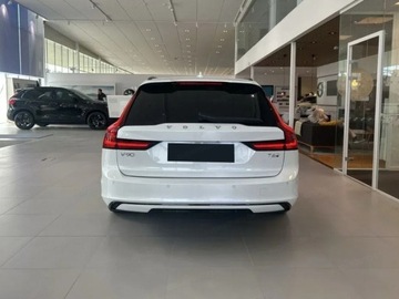 Volvo V90 II 2025 VOLVO V90 T6 AWD Plug-In Hybrid Plus Dark Combi 2.0 (398KM) 2025, zdjęcie 2