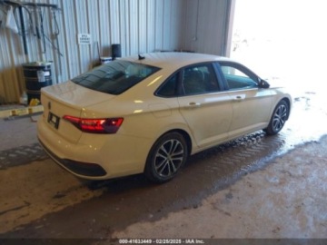 Volkswagen Jetta VI 2024 Volkswagen Jetta Sport, 2024r., 1.5L 1.5 Benzyna 158KM, zdjęcie 2