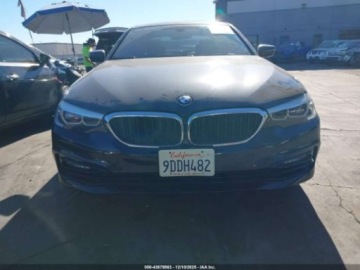 BMW Seria 5 G30-G31 2018 BMW Seria 5 2018 BMW 530I 2.0 Benzyna 248KM, zdjęcie 11