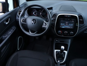 Renault Captur I Crossover 0.9 Energy TCe 90KM 2017 Renault Captur 0.9 TCe, Salon Polska, Serwis ASO, zdjęcie 6