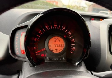 Toyota Aygo II 2015 Toyota Aygo 1,0 72KM Kamera LED Tempomat Klima Bezwypadkowy Dla wymagajacy, zdjęcie 13