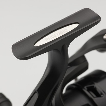 KOŁOWROTEK C-Series 3000 BF 3+1BB Prologic