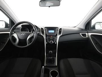 Hyundai i30 II Hatchback 5d 1.4 MPI 100KM 2015 Hyundai i30 LIFT 1.4i 6MT Benzyna Klimatyzacja, zdjęcie 14