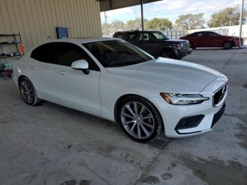 Volvo 2020 Volvo S60 t5 Momentum, 2020r., 2.0L, zdjęcie 1