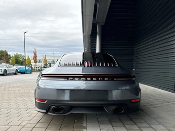 Porsche 911 992 Carrera Facelifting 3.0 394KM 2025 PORSCHE 911 Carrera Coupe 3.0 (394KM) 2025, zdjęcie 1
