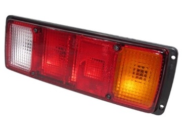 LAMPA TYLNA ZESPOLONA 4 SEGMENTY 0182 UNIWERSALNA
