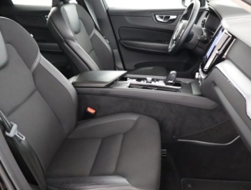 Volvo XC60 II 2019 Volvo XC60 B4 AWD, Salon Polska, Serwis ASO, zdjęcie 8