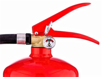 АВТОМОБИЛЬНЫЙ ПОРОШКОВЫЙ ОГНЕТУШИТЕЛЬ 6КГ ABC С МАНОМЕТРОМ