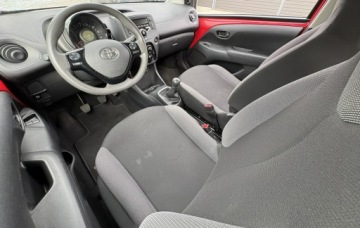 Toyota Aygo II Hatchback 3d Facelifting 1.0 VVT-i 72KM 2020 Toyota Aygo 1.0 VVT-i | 62 tyś. przebiegu!! |, zdjęcie 6