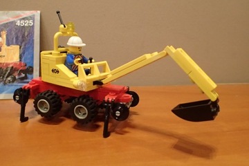 LEGO TRAIN : 4525 Road and Rail Repair