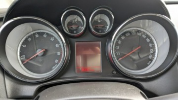 Opel Astra J GTC 1.4 Turbo ECOTEC 120KM 2014 Opel Astra 1.4i 120PS OPŁACONY Bezwypadkowy, zdjęcie 18