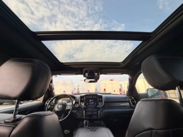 Dodge Ram V 2022 RAM 1500 5.7 401KM GT SPORT! FULL OPCJA!, zdjęcie 17