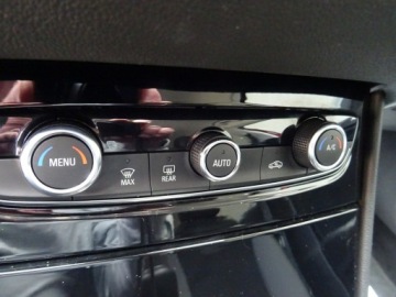 Opel 2021 Opel Grandland X 1.2 130KM Design Line, zdjęcie 19