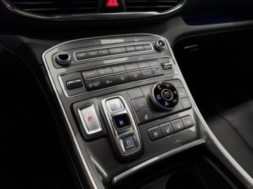 Hyundai Santa Fe IV SUV HEV 1.6 T-GDI HEV 230KM 2022 Hyundai Santa Fe Platinium 4x4 7 osobowy Krell Kamera 360 Wentylacja, zdjęcie 28