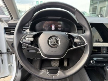 Skoda Kamiq Crossover Facelifting 1.0 TSI 115KM 2024 Skoda Kamiq Selection 1.0TSI DSG, Salon PL, FV23 Benzyna 115KM, zdjęcie 5