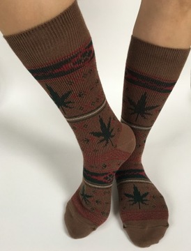 SKARPETKI BAWEŁNIANE KOLOROWE MARIJUANA POLKA39-42