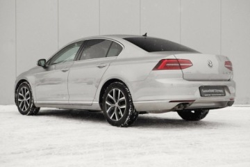 Volkswagen Passat B8 Limousine 2.0 TDI BlueMotion SCR 190KM 2017 Volkswagen Passat Highline 2.0 TDI 190 KM DSG Salon Polska Autotrade, zdjęcie 5