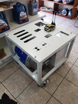 ГИДРАВЛИЧЕСКИЙ ПИТАНИЕ 380 В - 3 КВТ