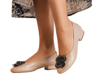 BEŻOWE BALERINY DAMSKIE Z OZDOBNYM KWIATEM KOMFORTOWA SKÓRZANA WKŁADKA r 40