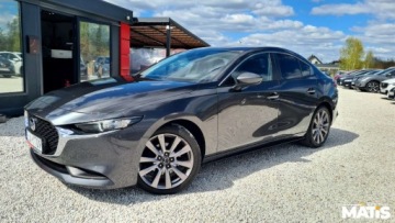 Mazda 3 IV Sedan 2.0 Skyactiv-G 122KM 2019 Mazda 3 2.0BENZ manual Navi kamera head up podgrz kierownica 2.0 Benzyna, zdjęcie 18