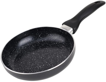 PATELNIA TRADYCYJNA GRANITOWA MARMURKOWA CZARNA 18 cm INDUKCJA GAZ CZARNY