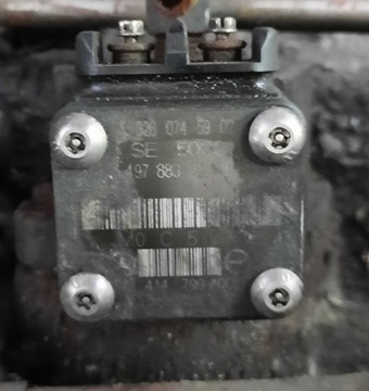 Mercedes-Benz OE A0280745902 pompa wtryskowa