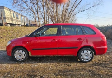 Skoda Fabia II Kombi 1.9 TDI 105KM 2008 Skoda Fabia Skoda Fabia 1.9 TDI Comfort 1.9 Diesel 105KM, zdjęcie 11