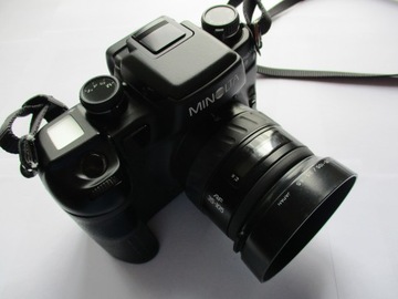Minolta Dynax 9 + Minolta AF 35-105 mm 1:3.5-4.5