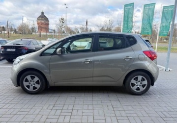 Kia Venga Mikrovan Facelifting 1.4 DOHC 90KM 2017 Kia Venga 1,4DOHC 2017rok PL Salon Serwisowany FV-marza 1.4 Benzyna 90KM, zdjęcie 6