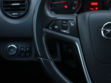 Opel Meriva II Mikrovan 1.4 Twinport ECOTEC 100KM 2013 Opel Meriva 1.4 i, Klima, Tempomat,ALU, zdjęcie 17