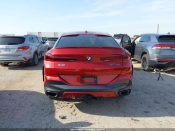 BMW X6 G06 2023 BMW X6 2023r., 4x4, 3.0L 3.0 Benzyna 335KM, zdjęcie 7