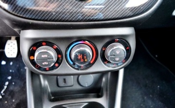 Opel Corsa E GSi 1.4 Turbo 150KM 2018 Opel Corsa Kamera cofania, Maly przebieg, Klimatyzacja, Panorama 1.4 150KM, zdjęcie 10