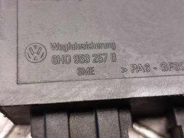 СТАРТОВЫЙ КОМПЛЕКТ VW POLO III 1.4 16V 030906027E