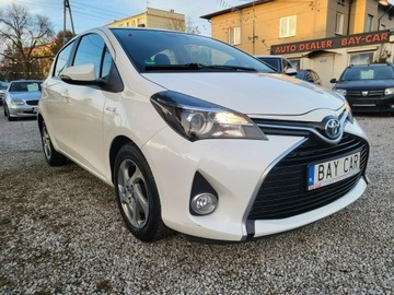 Toyota Yaris III Hatchback 5d Facelifting Hybrid 100KM 2016 Toyota Yaris 1.5 Hybrid 100% Org Przebieg 132 Tyś, zdjęcie 7