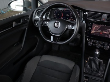 Volkswagen Golf VII Variant 1.4 TSI BlueMotion Technology 125KM 2017 VW Golf 1.4 TSI, Salon Polska, Serwis ASO, zdjęcie 6